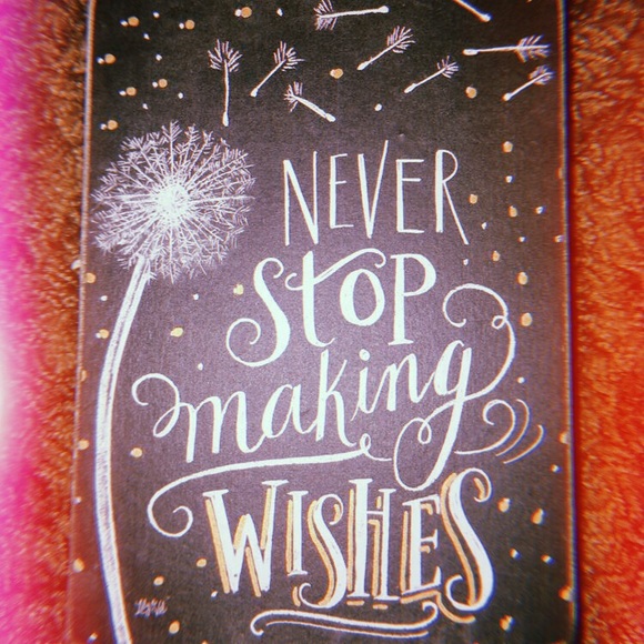 Meet your Posher, Allie - Picture 3 of 4